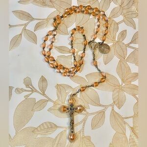 Vtg Catholic Silver Tone Crucifix Cross Jesus Pendant Necklace Rosary Italy